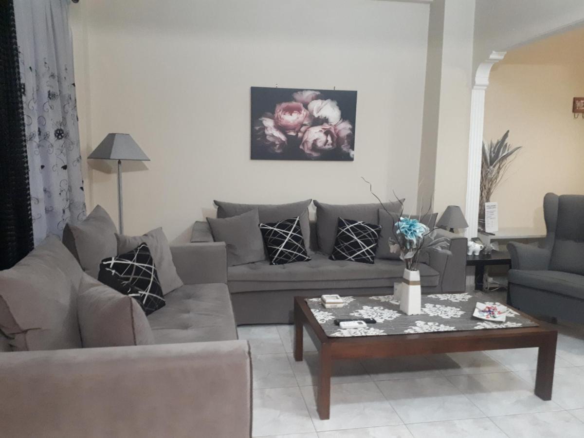 Modern Apartment Chania Center Bagian luar foto