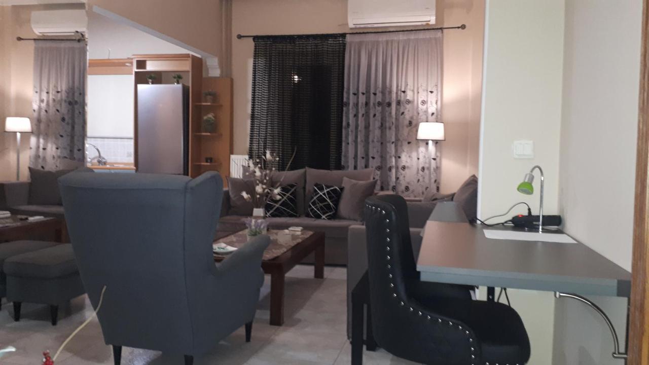 Modern Apartment Chania Center Bagian luar foto